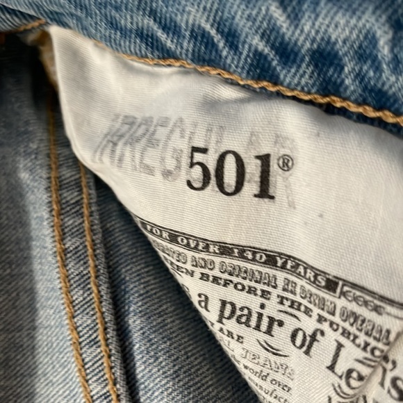 NEW PREMIUM LEVIS 501 ORIGINAL - Picture 4 of 9